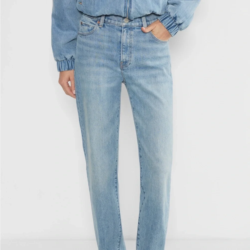 NEW Aritzia The '90s Sculpt Mid-Rise Straight Jean - Picture 3 of 5